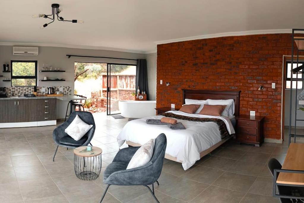 Rocky Road Mountain Lodge พริทอเรีย ภายนอก รูปภาพ